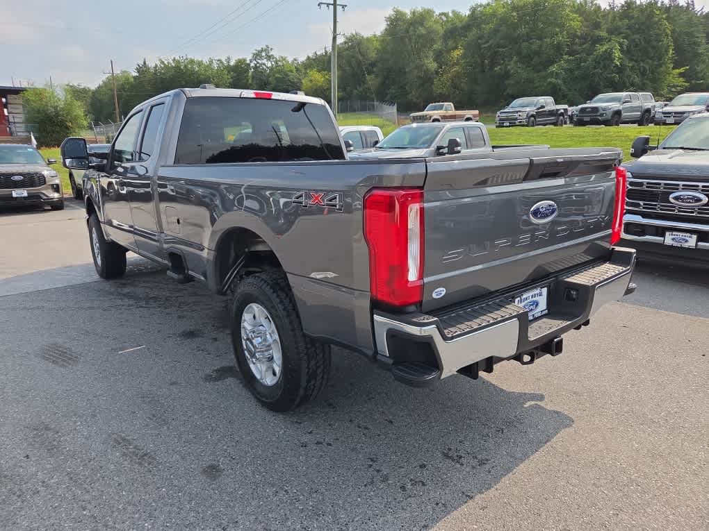 2026 Ford F-350 Super Duty XLT