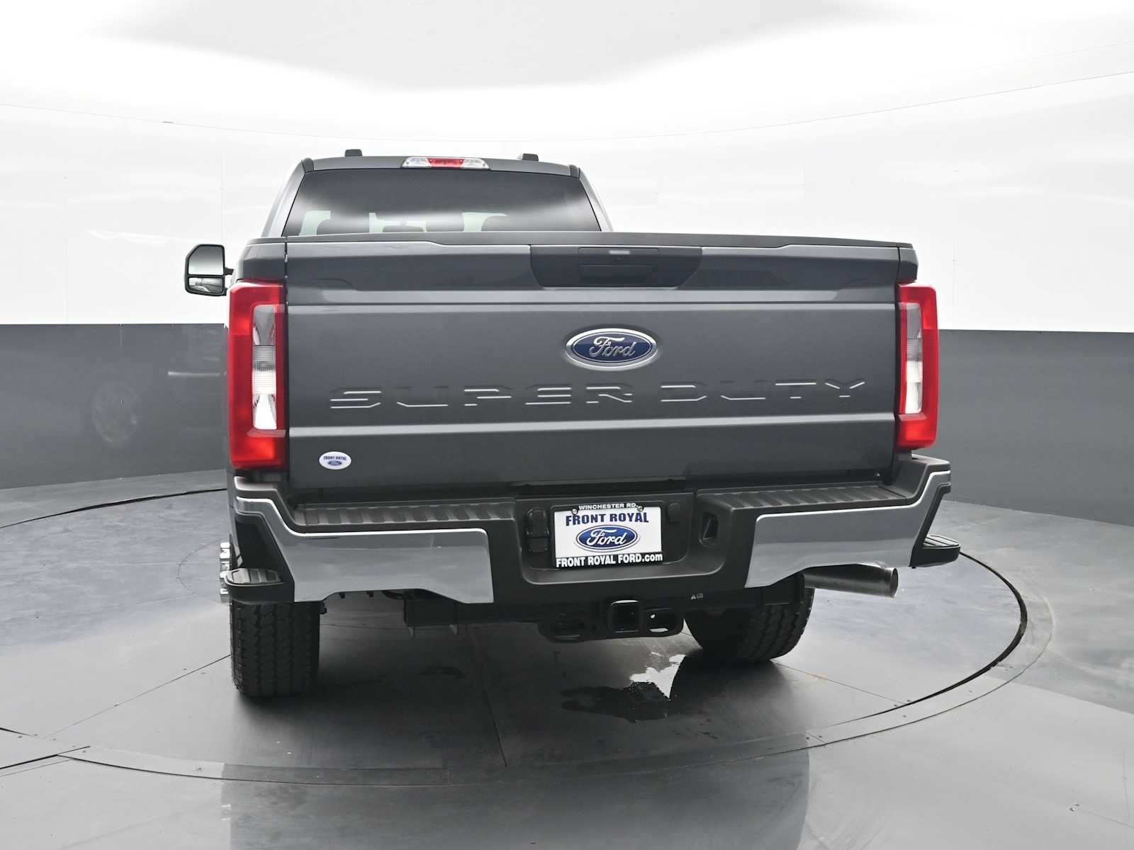 2026 Ford F-350 Super Duty XLT