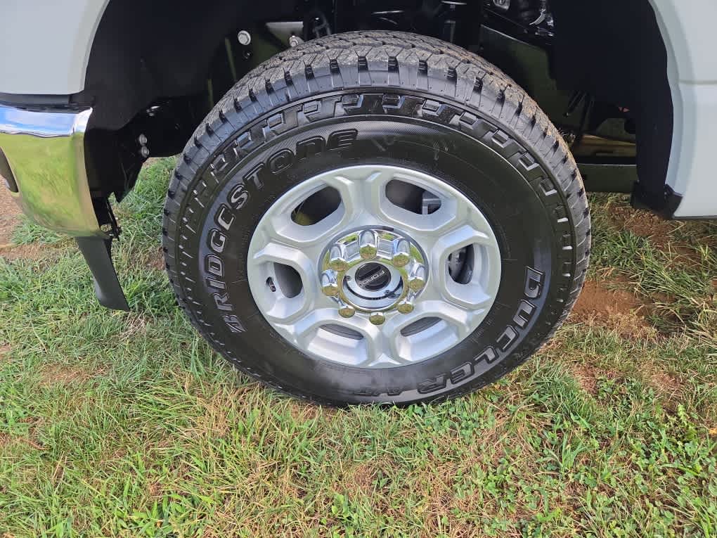 2026 Ford F-350 Super Duty XLT