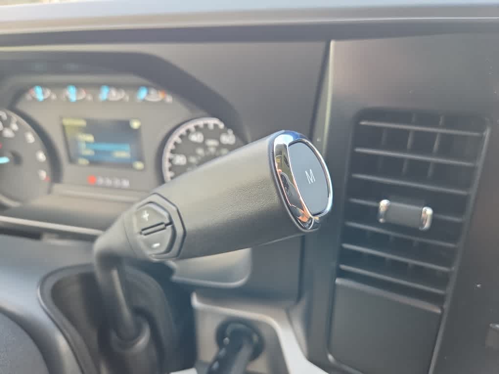 2026 Ford F-350 Super Duty XLT