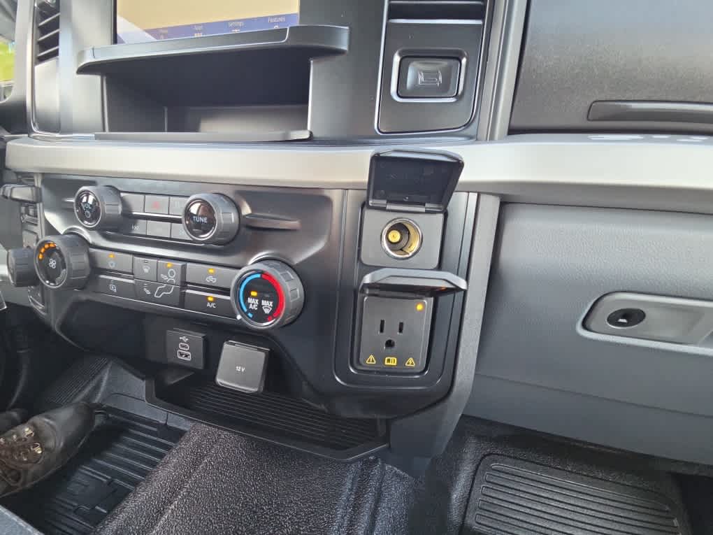 2026 Ford F-350 Super Duty XLT