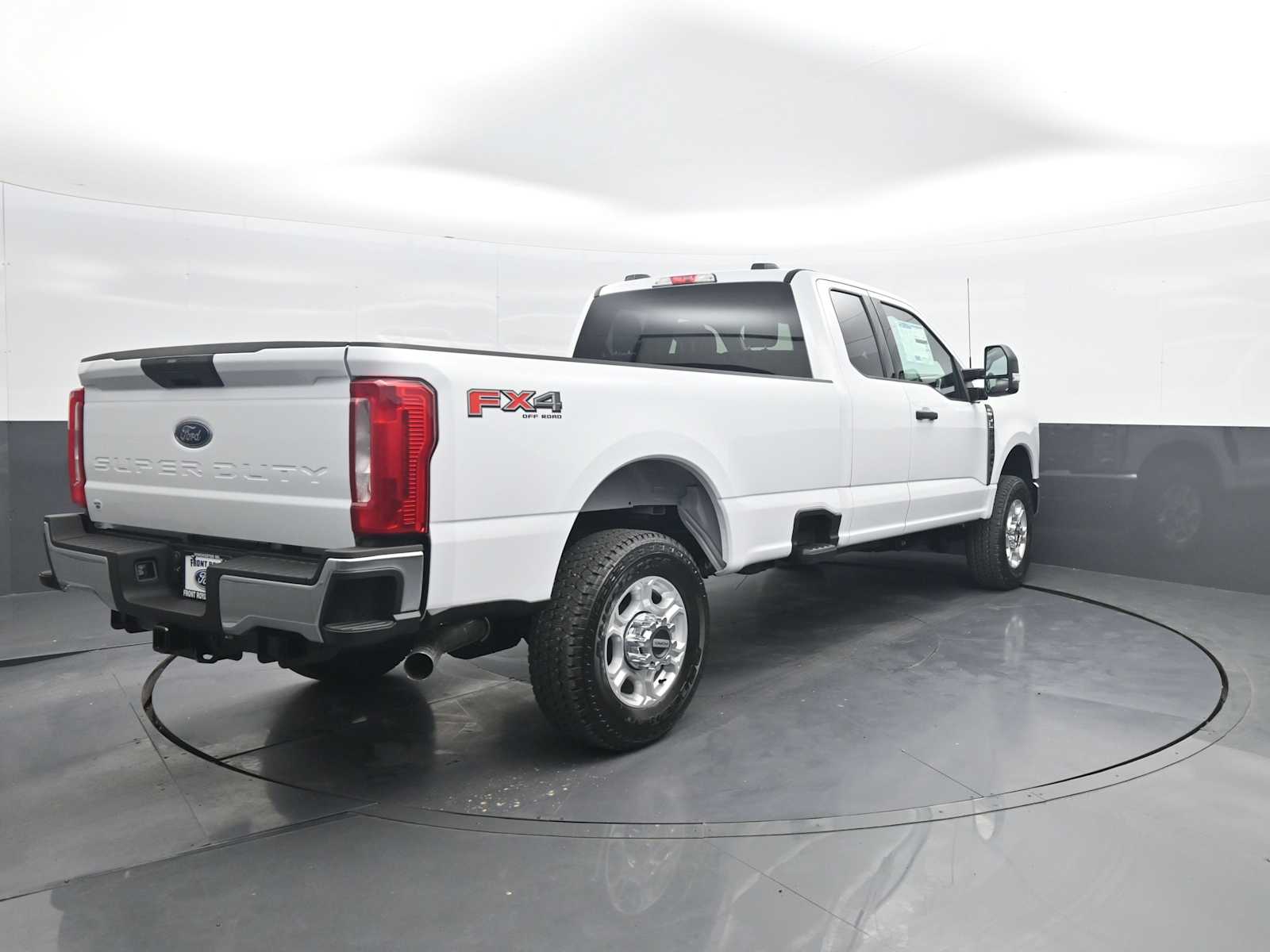 2026 Ford F-350 Super Duty XLT