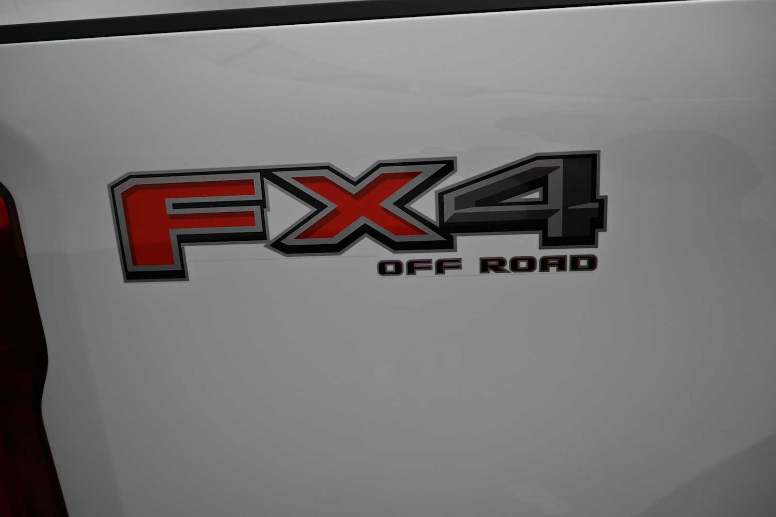 2026 Ford F-350 Super Duty XLT