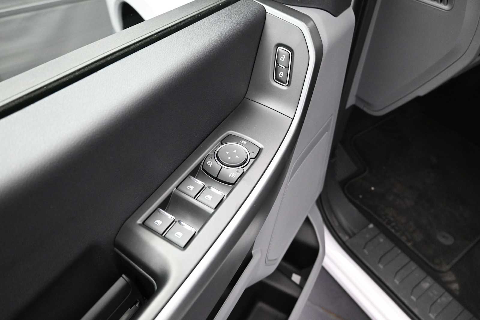 2026 Ford F-350 Super Duty XLT