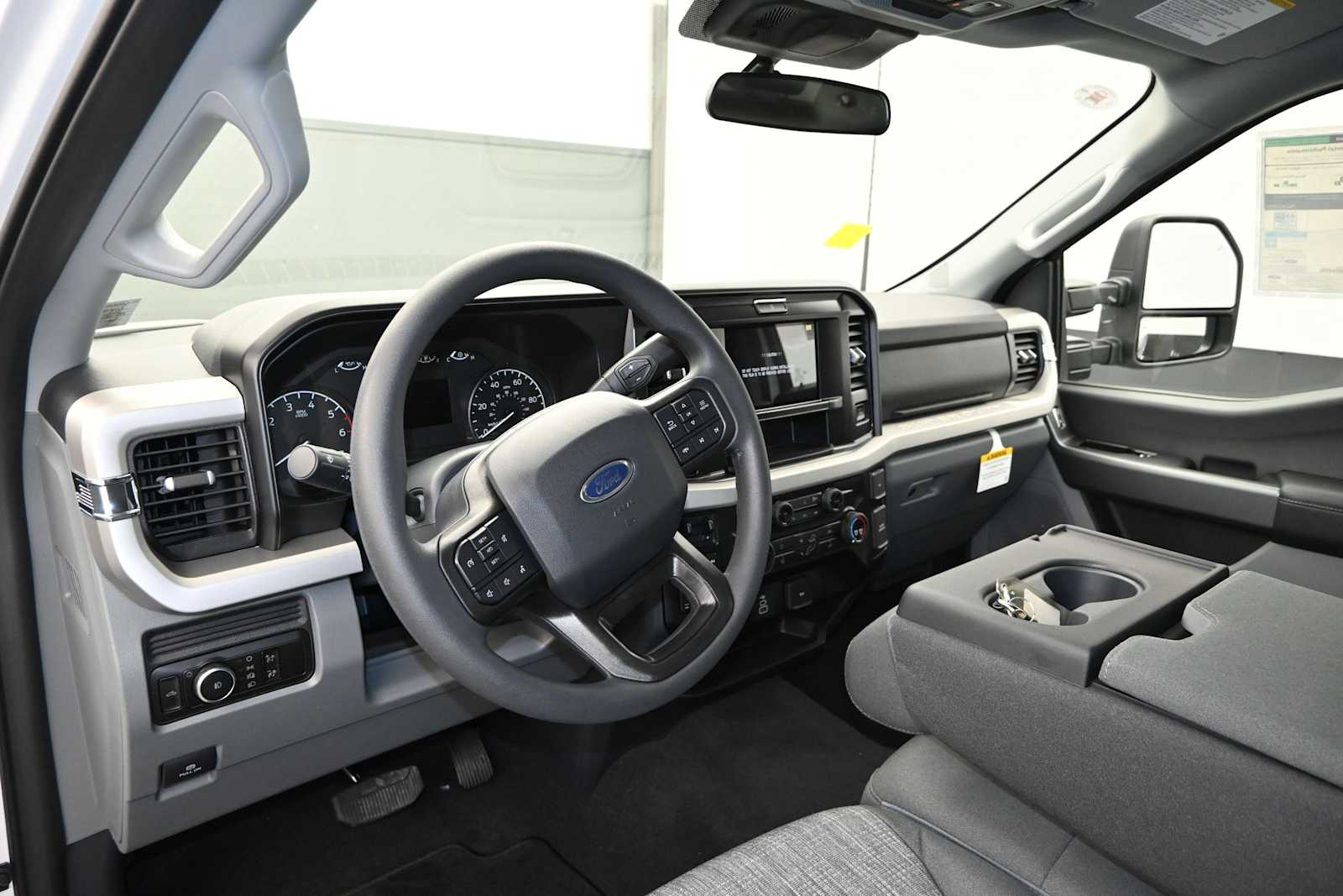 2026 Ford F-350 Super Duty XLT