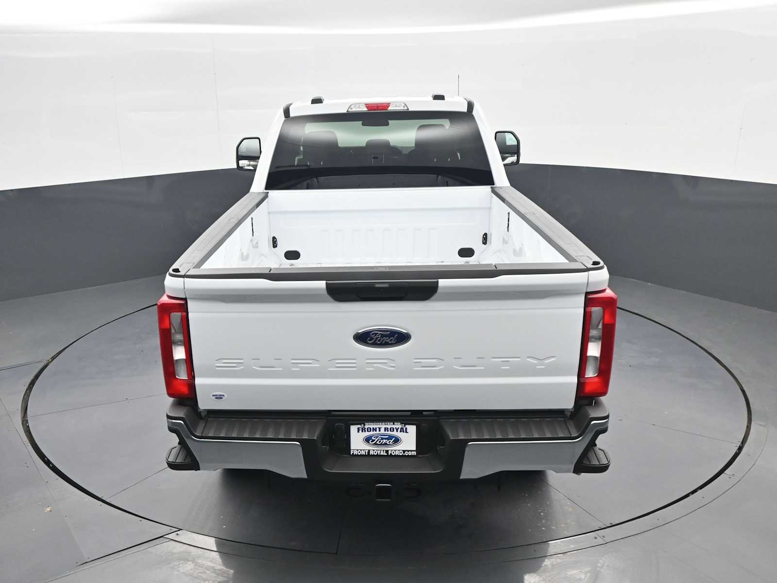 2026 Ford F-350 Super Duty XLT