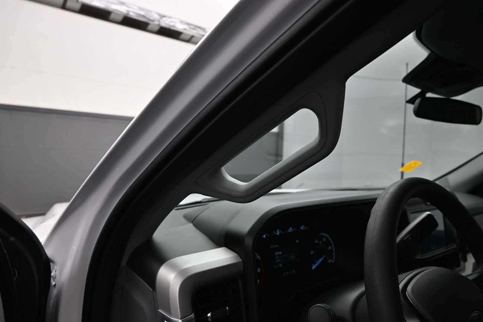 2026 Ford F-350 Super Duty XLT