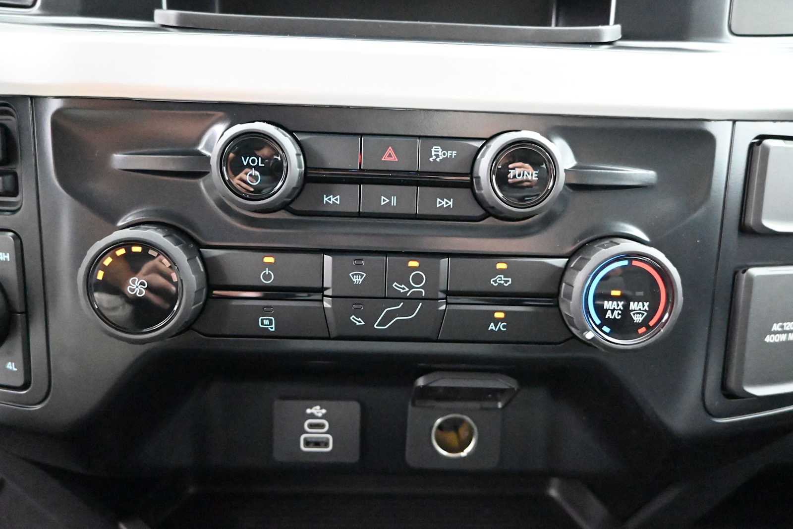 2026 Ford F-350 Super Duty XLT