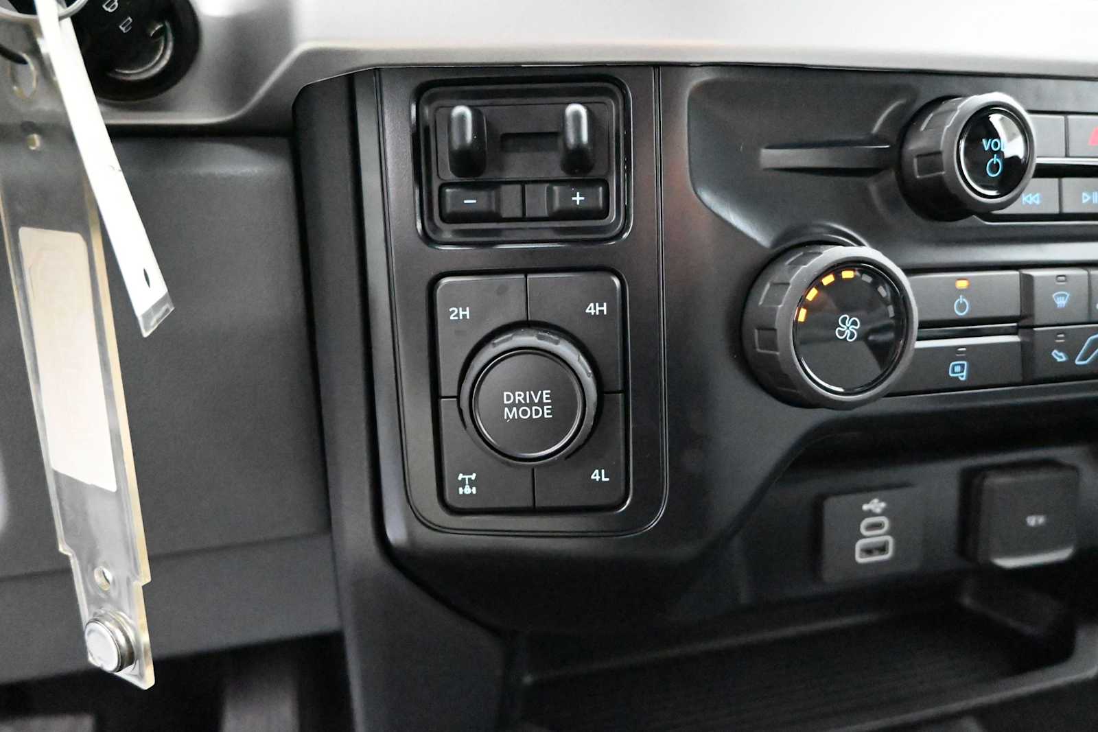 2026 Ford F-350 Super Duty XLT