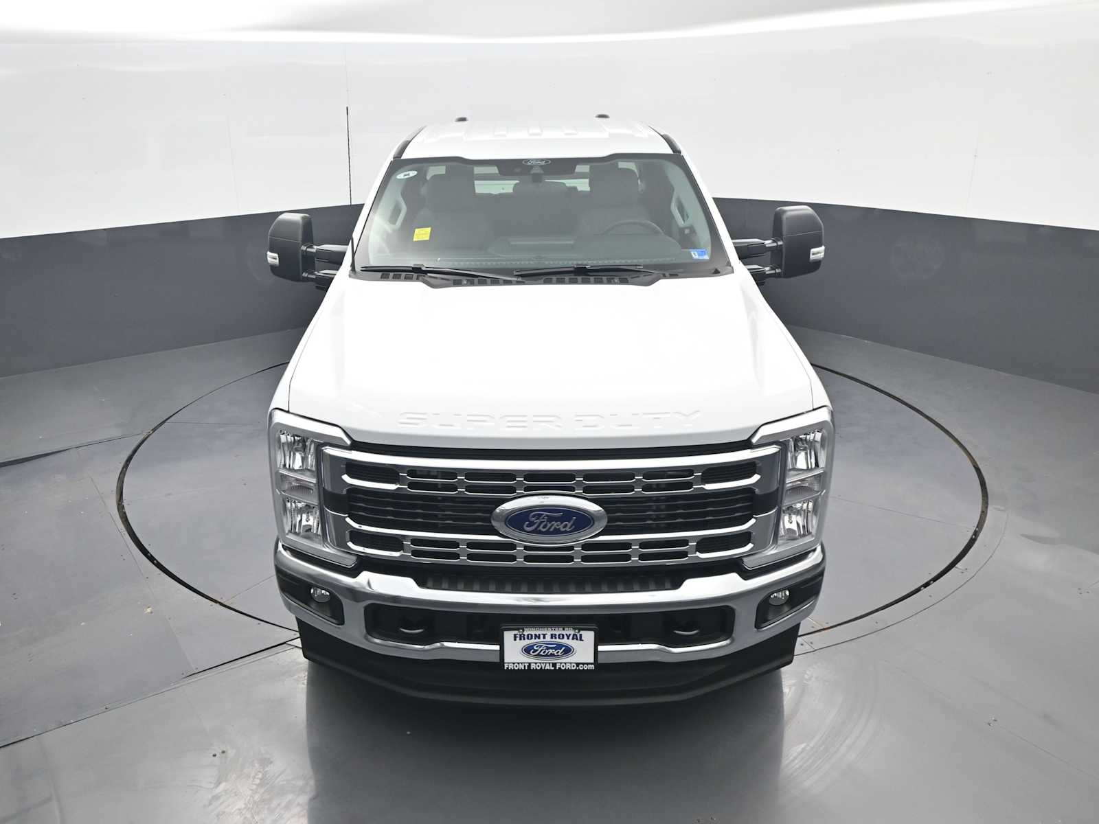 2026 Ford F-350 Super Duty XLT