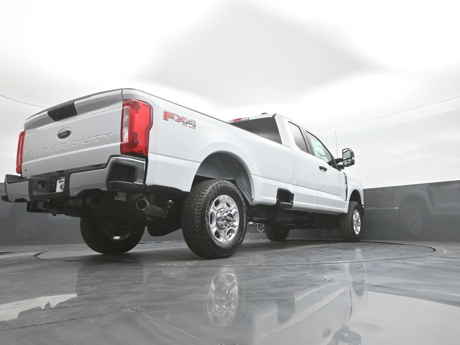 2026 Ford F-350 Super Duty XLT