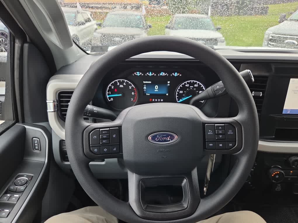 2026 Ford F-350 Super Duty XLT