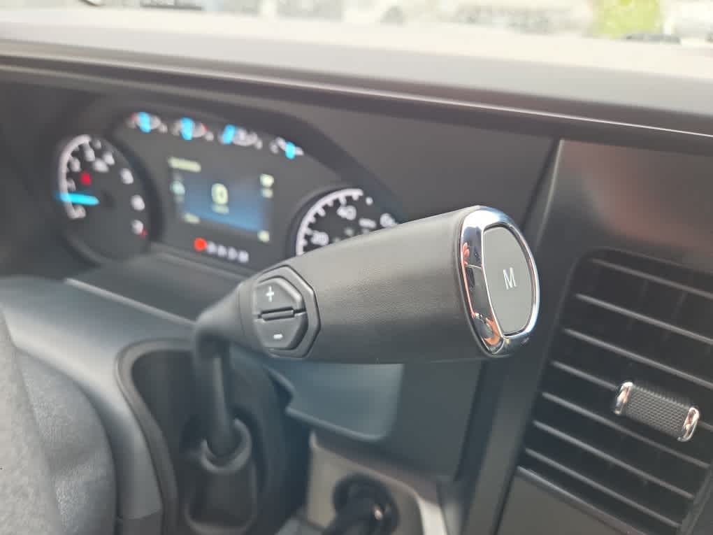 2026 Ford F-350 Super Duty XLT