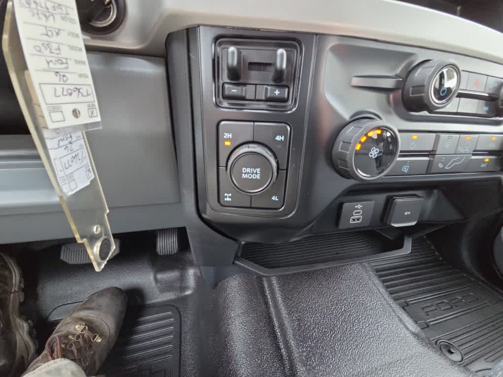 2026 Ford F-350 Super Duty XLT