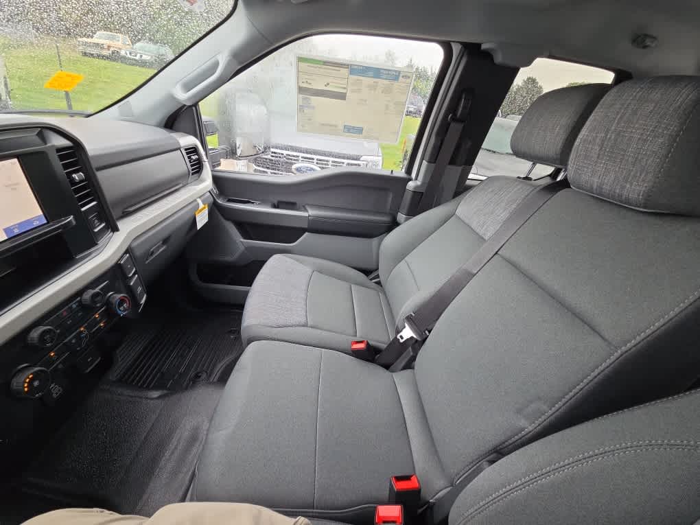 2026 Ford F-350 Super Duty XLT