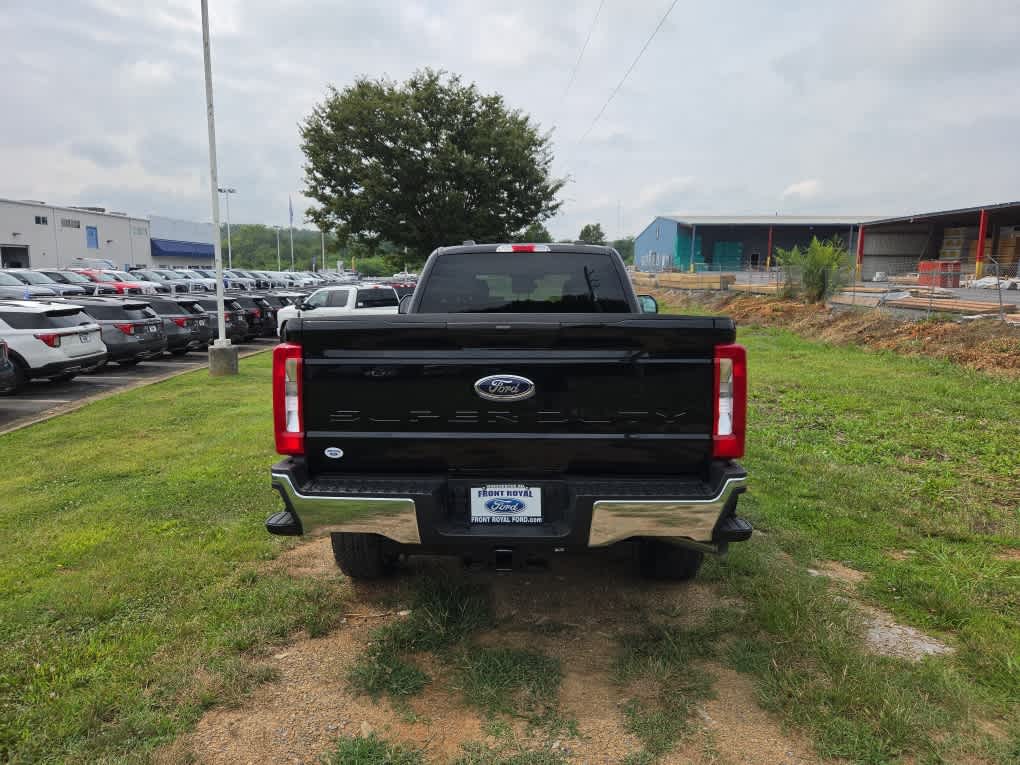 2026 Ford F-350 Super Duty XLT