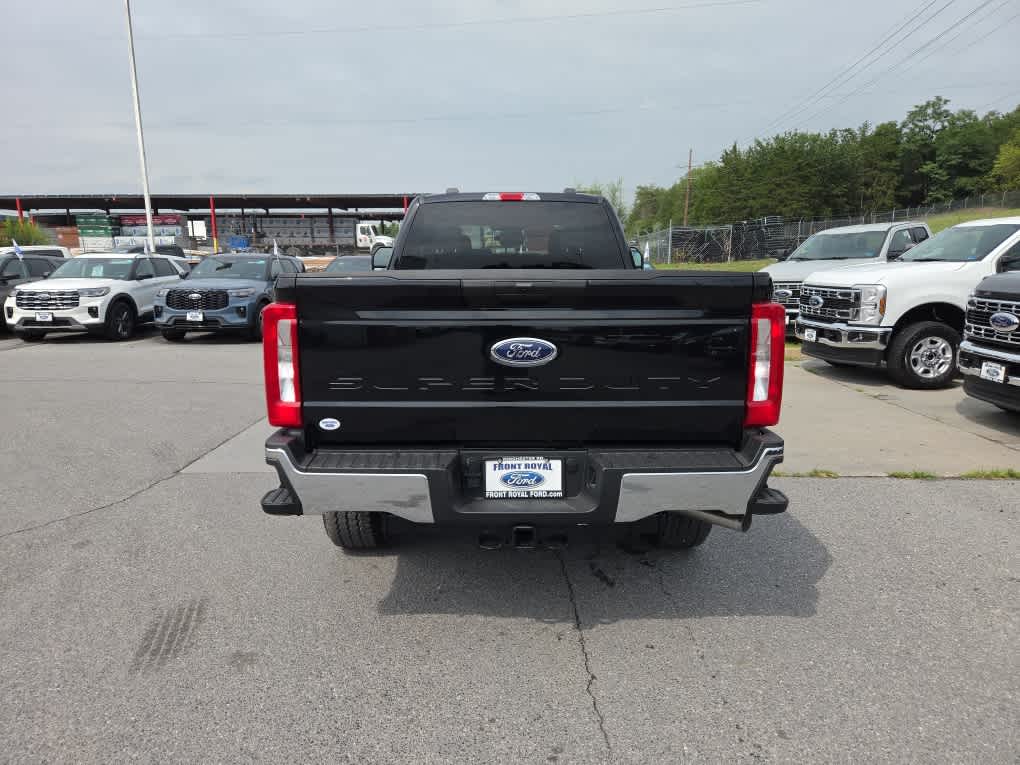 2026 Ford F-350 Super Duty XLT