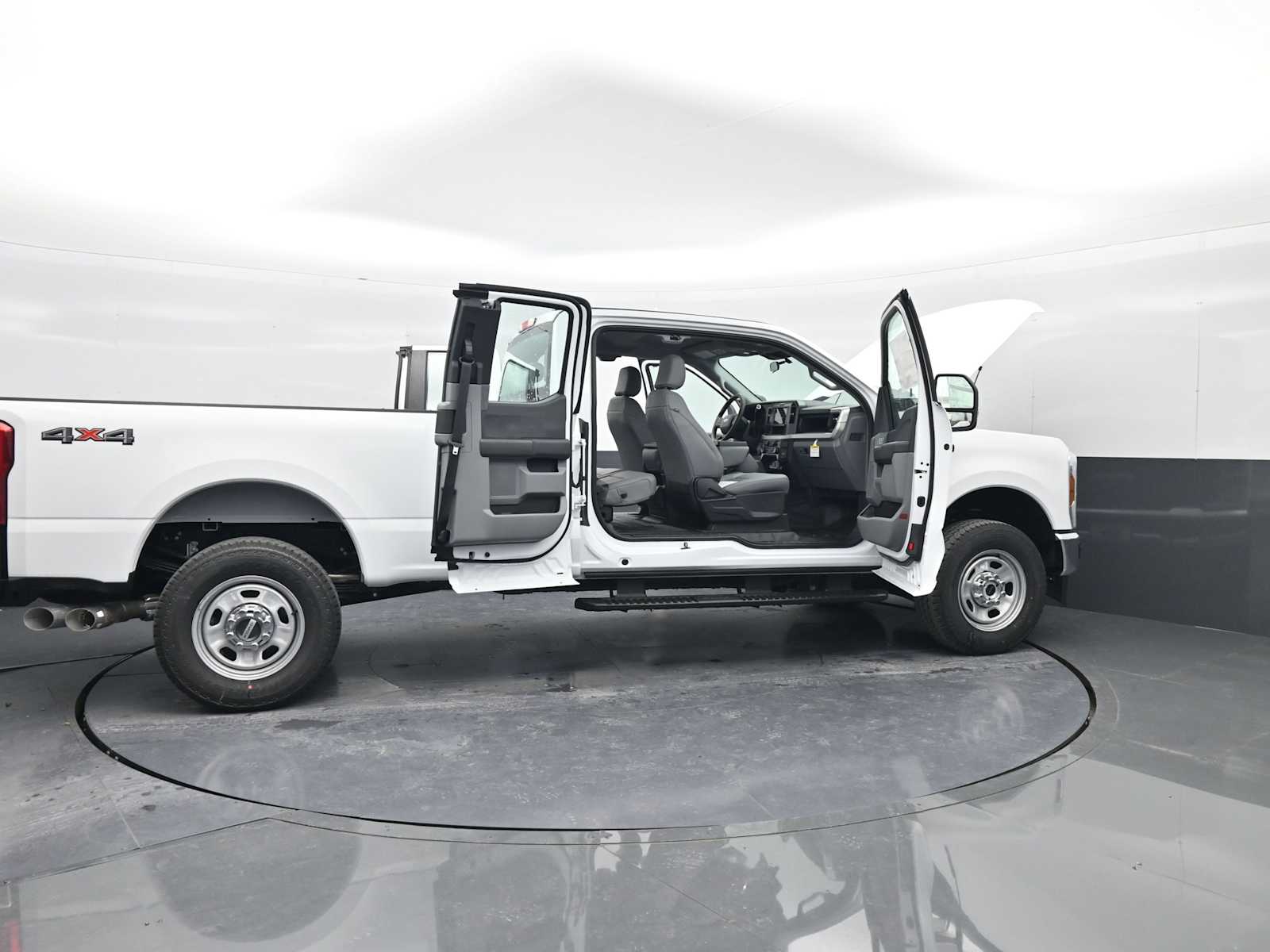 2026 Ford F-350 Super Duty XL