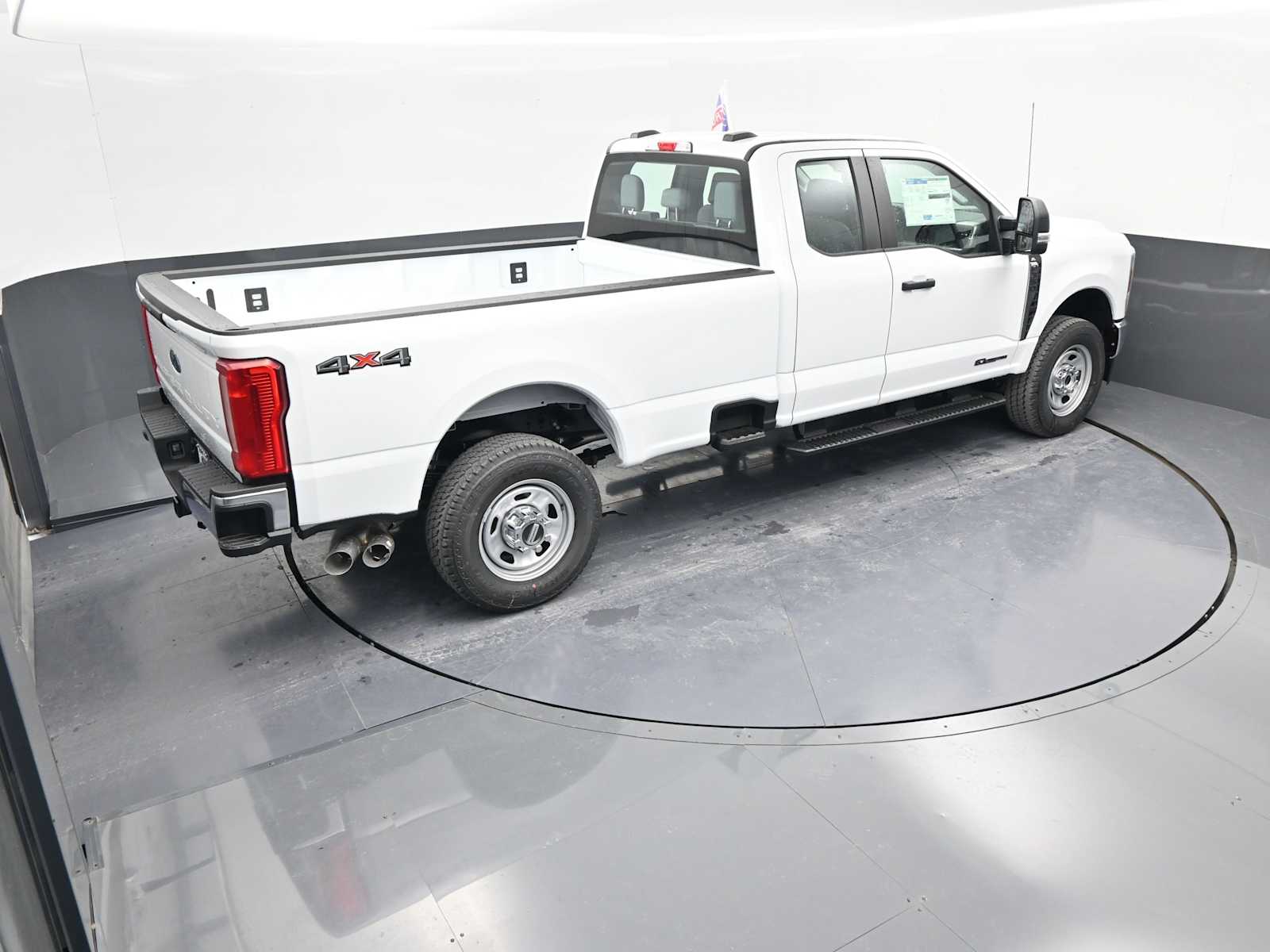 2026 Ford F-350 Super Duty XL