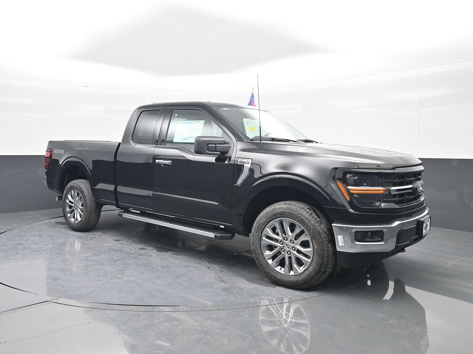 2026 Ford F-150 XLT SuperCab 4WD