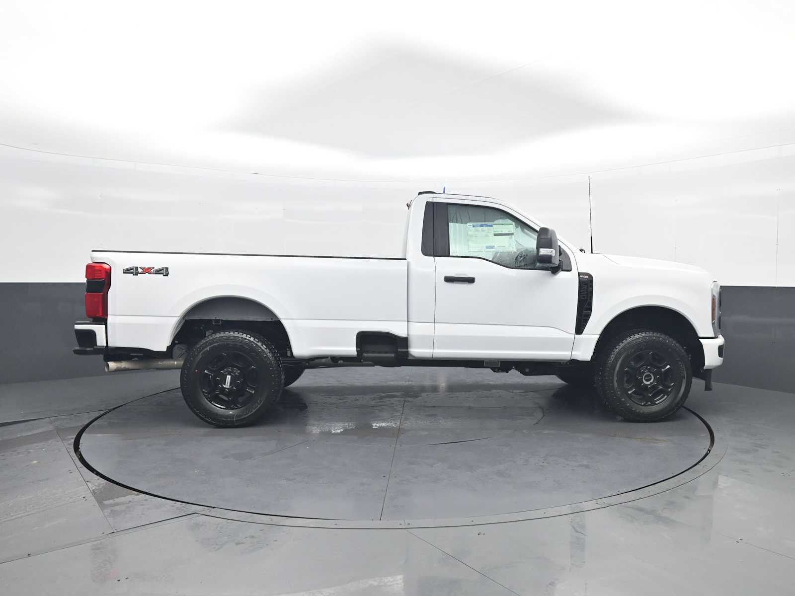 2026 Ford F-350 Super Duty XL