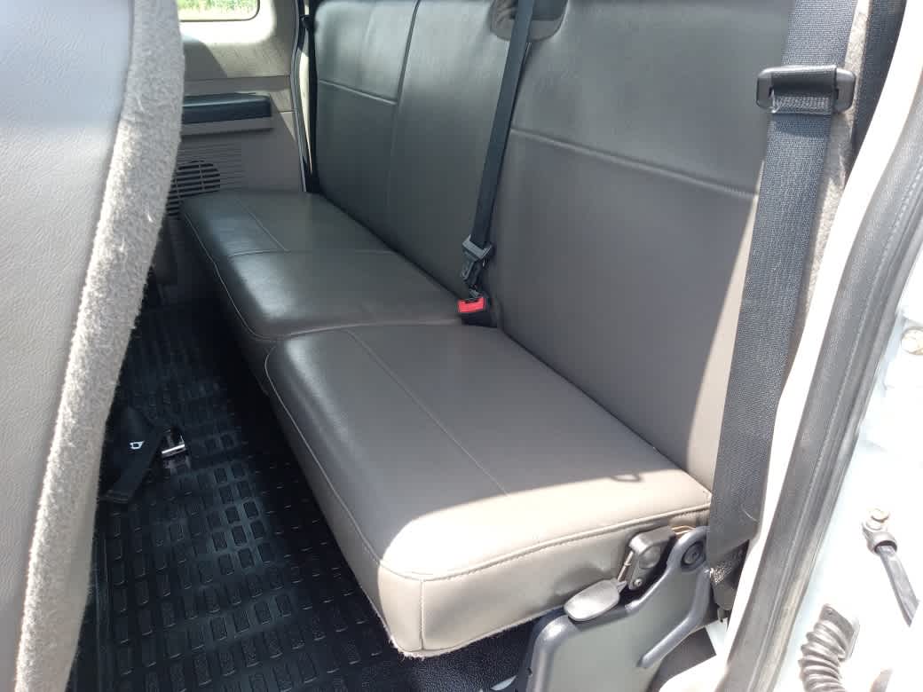2009 Ford Super Duty F-250 SRW XL