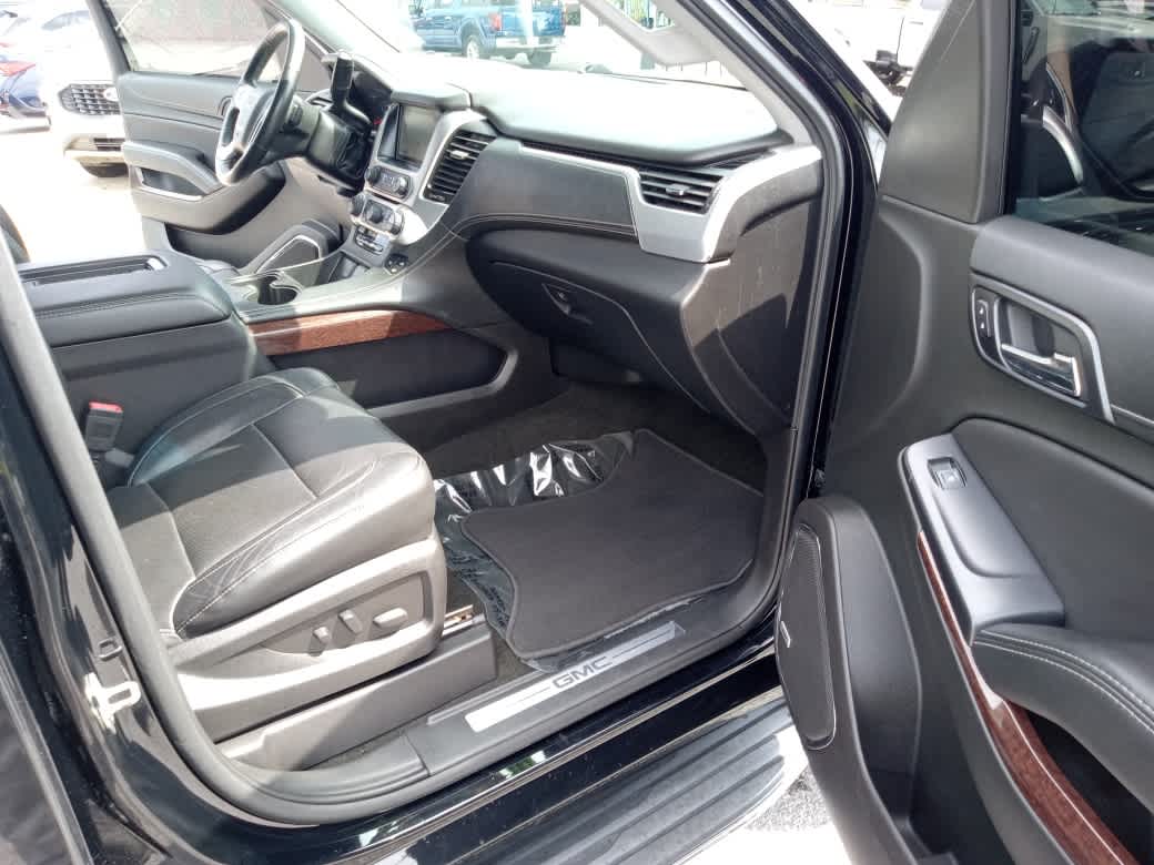 2017 GMC Yukon SLT