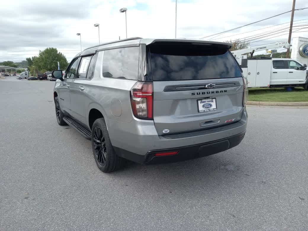 2024 Chevrolet Suburban RST