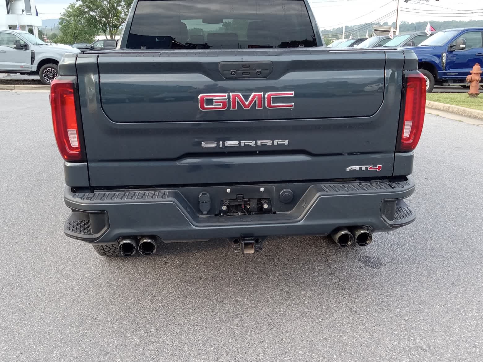2021 GMC Sierra 1500 AT4