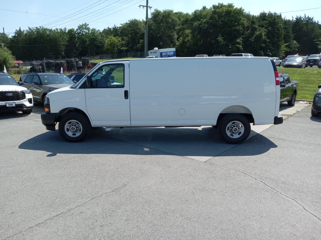 2026 GMC Savana Cargo 2500
