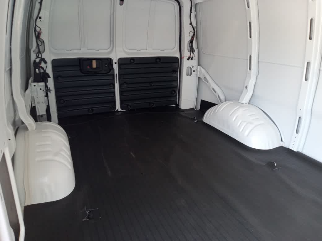 2026 GMC Savana Cargo 2500
