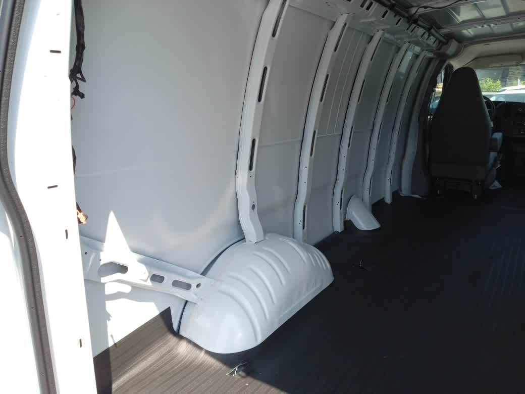 2026 GMC Savana Cargo 2500