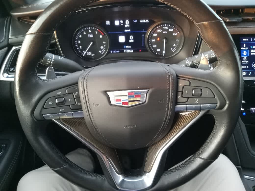 2021 Cadillac XT6 Sport