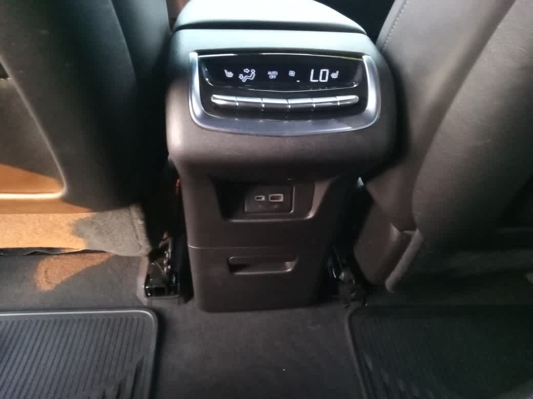 2021 Cadillac XT6 Sport