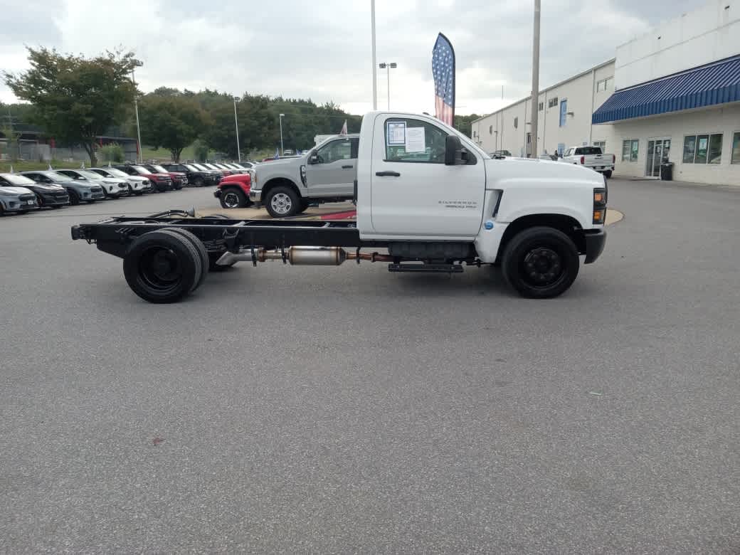 2023 Chevrolet Silverado MD WT
