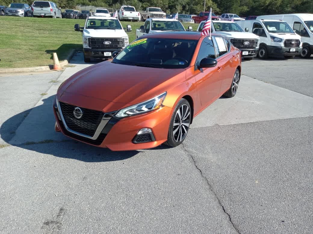 2020 Nissan Altima SR