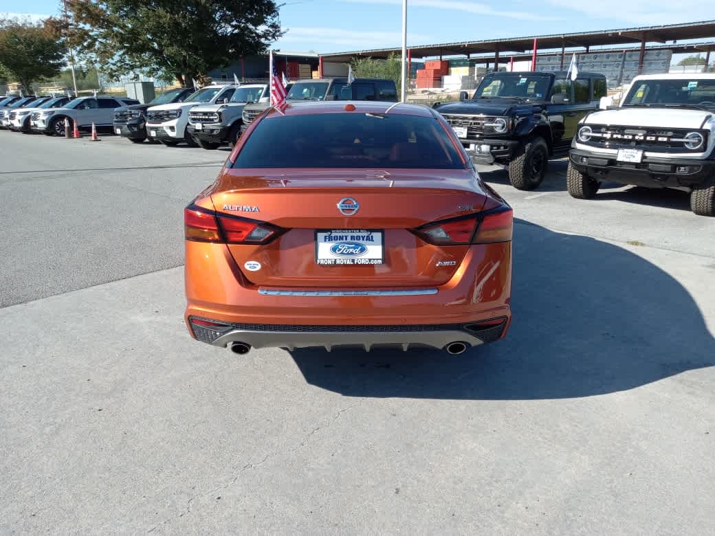 2020 Nissan Altima SR