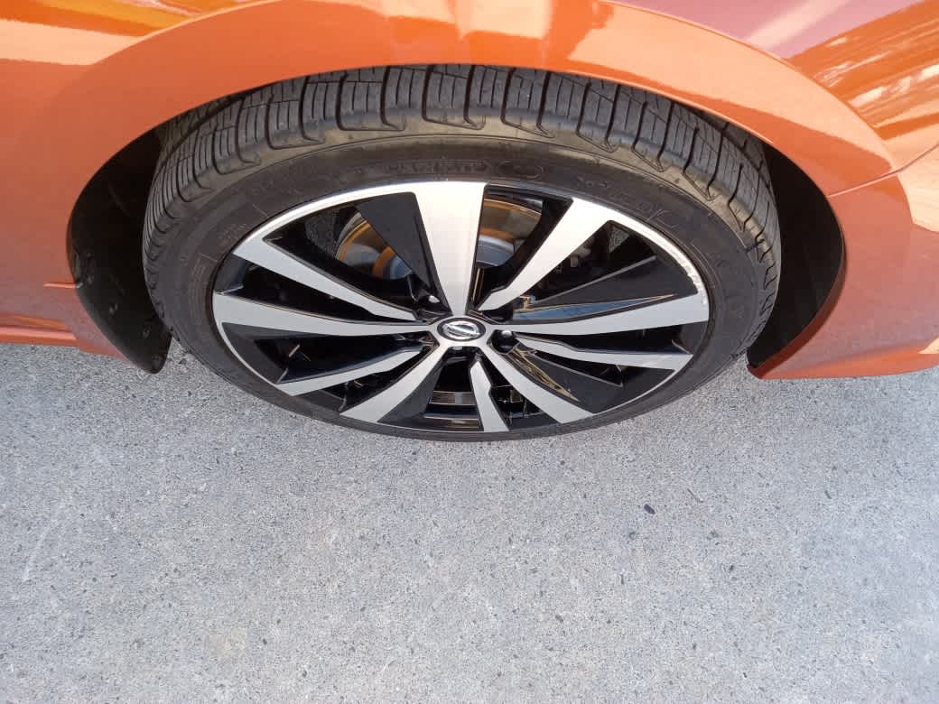 2020 Nissan Altima SR