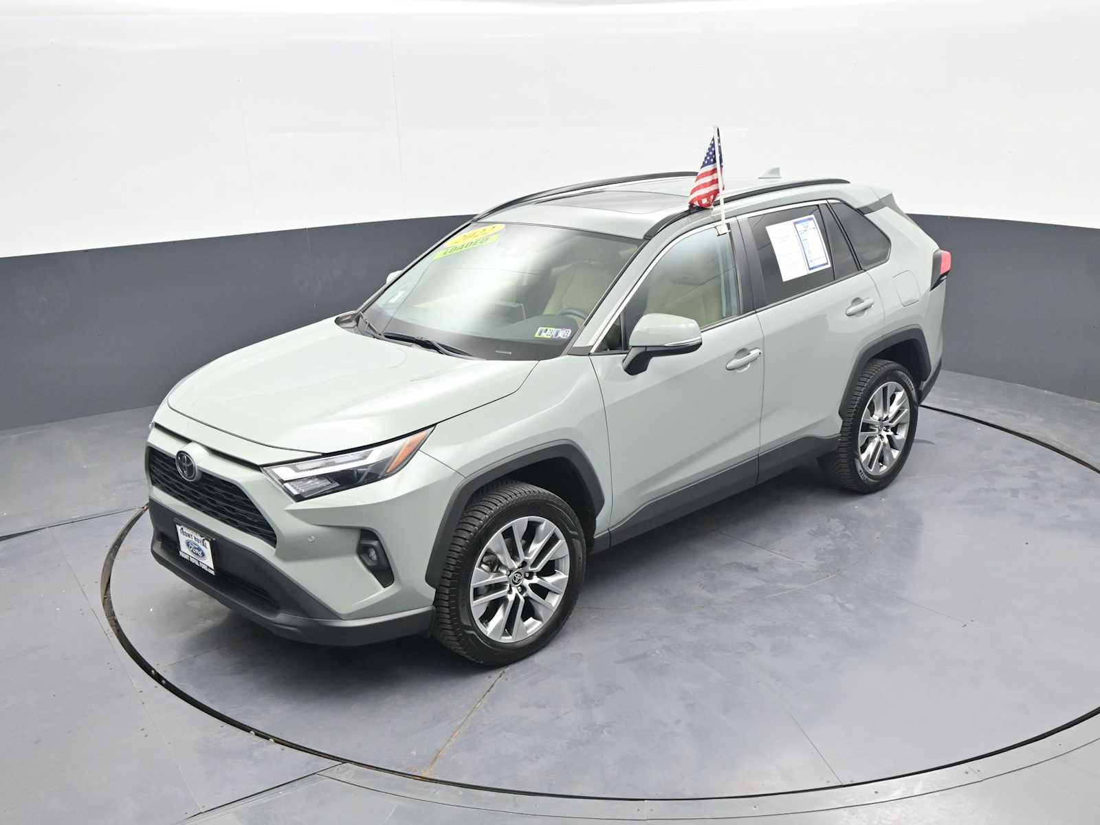 2022 Toyota RAV4 XLE Premium