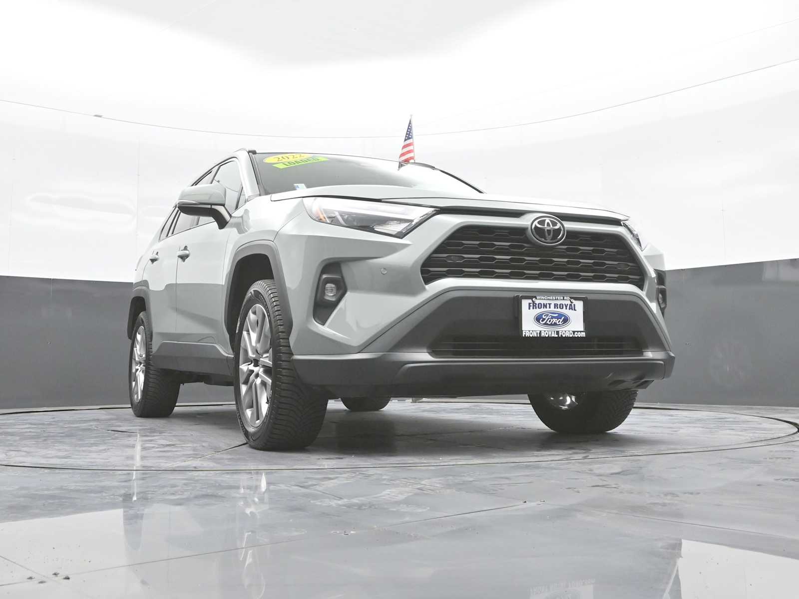 2022 Toyota RAV4 XLE Premium