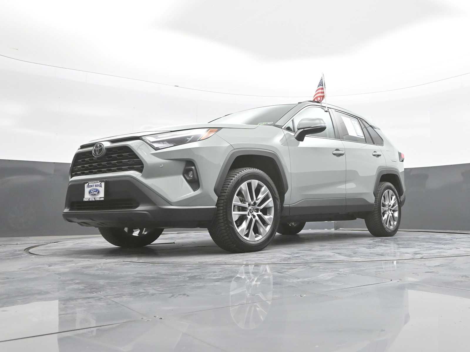 2022 Toyota RAV4 XLE Premium
