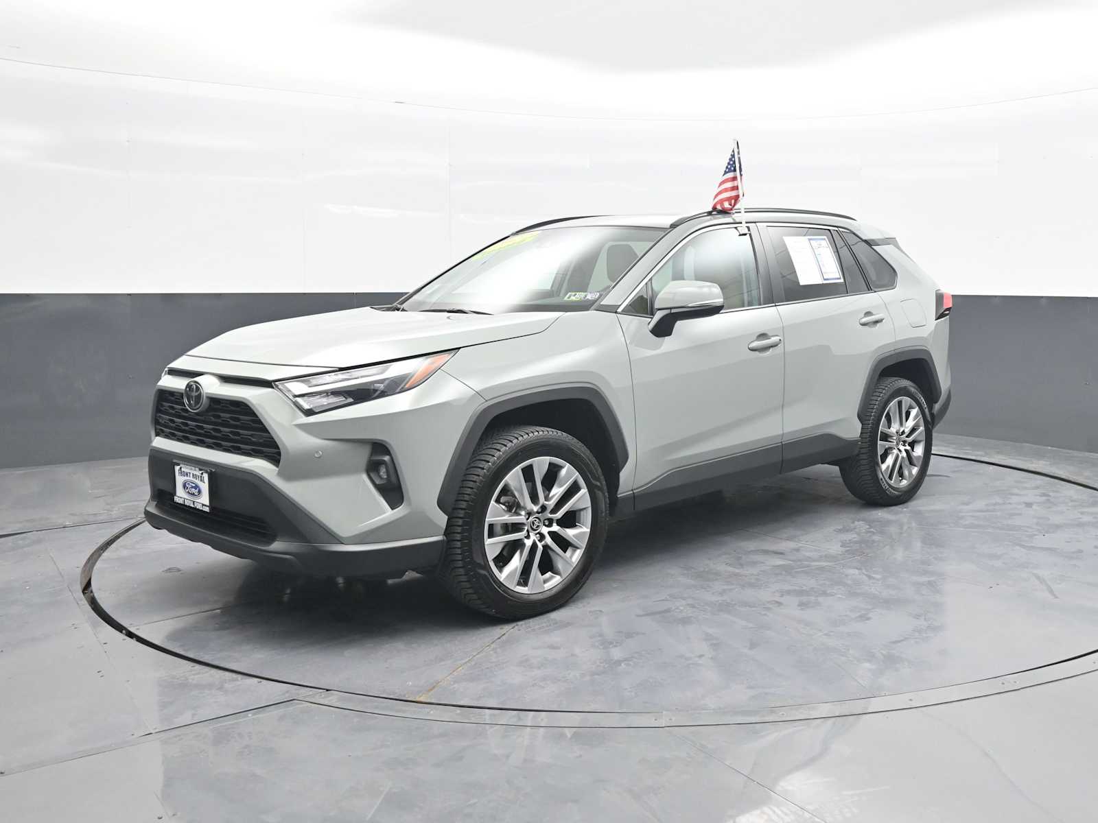 2022 Toyota RAV4 XLE Premium
