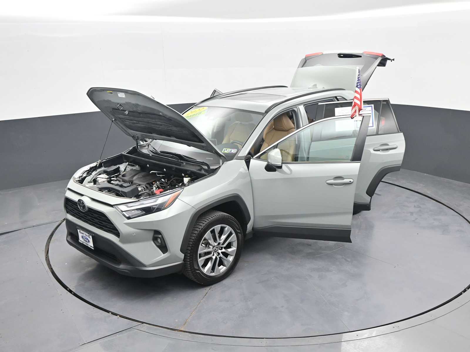 2022 Toyota RAV4 XLE Premium