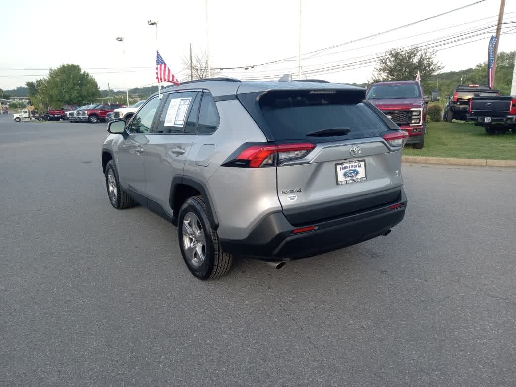 2023 Toyota RAV4 XLE