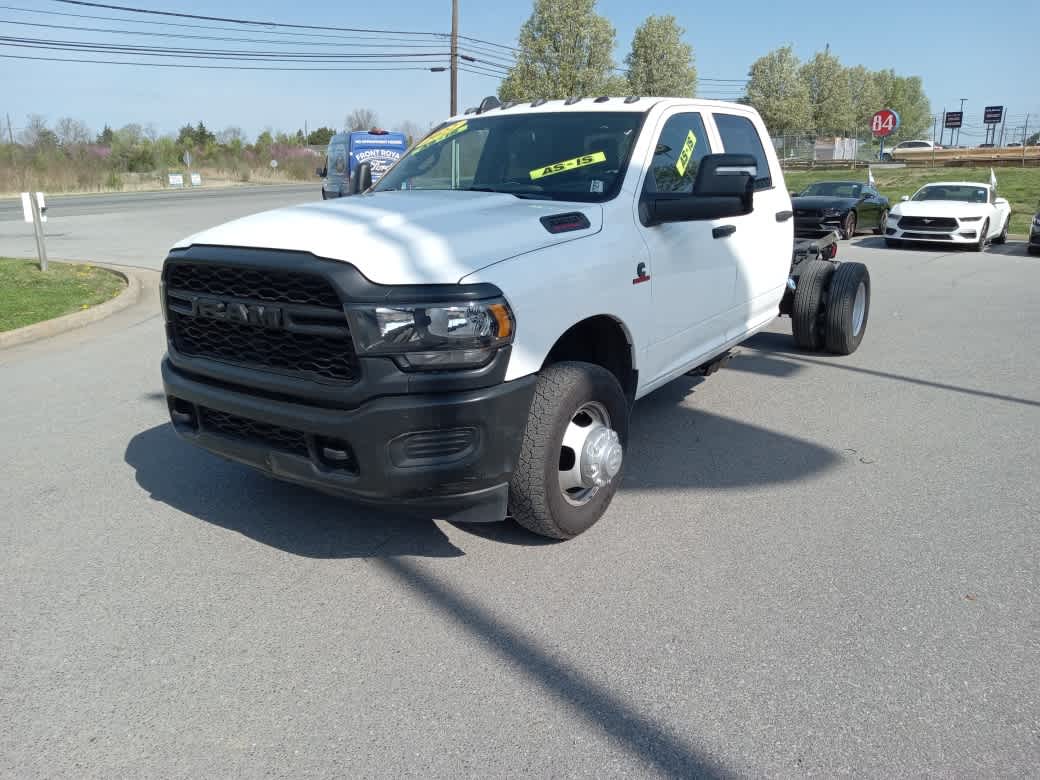 2022 Ram 3500 Chassis Tradesman/SLT/Laramie/Limited