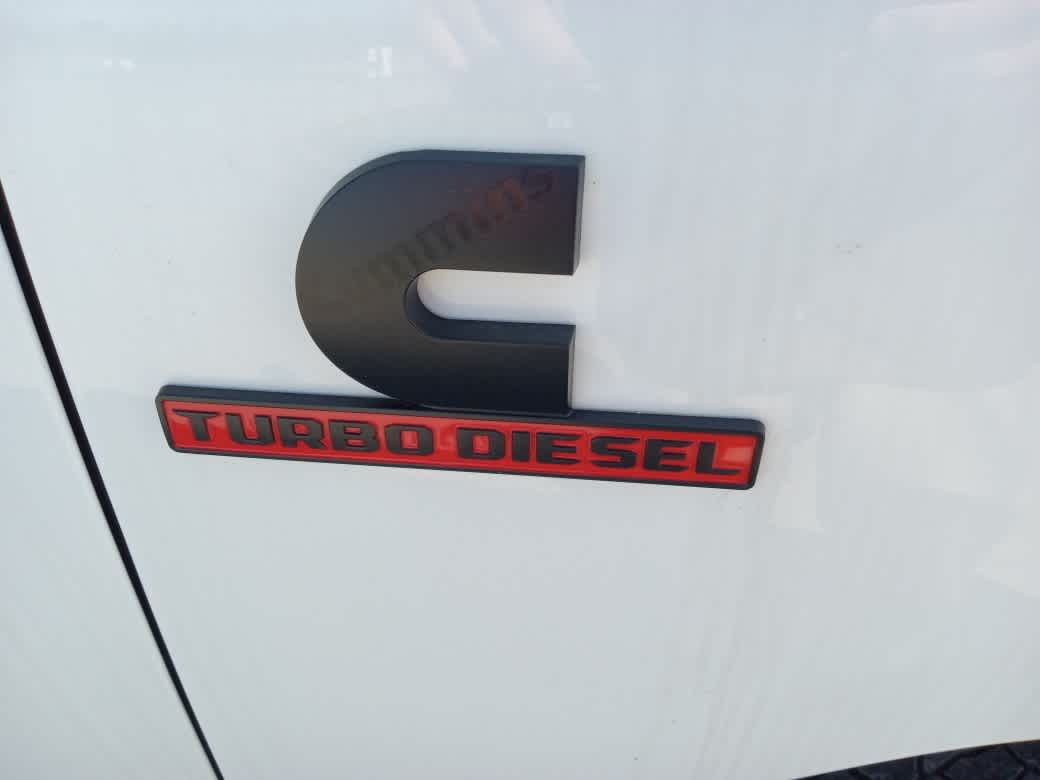 2022 Ram 3500 Chassis Tradesman/SLT/Laramie/Limited