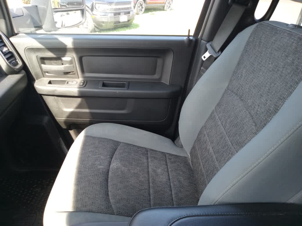 2022 Ram 3500 Chassis Tradesman/SLT/Laramie/Limited