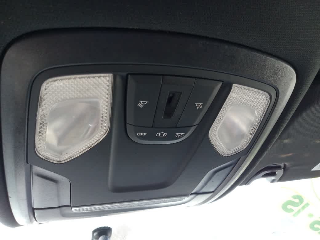 2022 Ram 3500 Chassis Tradesman/SLT/Laramie/Limited
