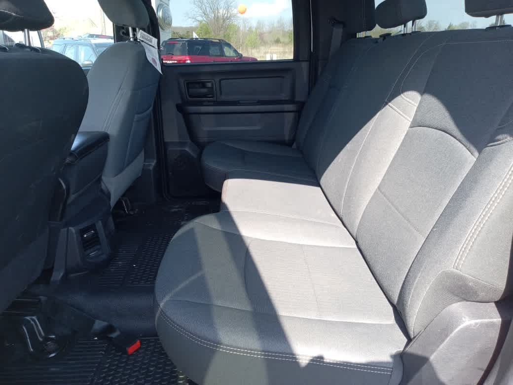 2022 Ram 3500 Chassis Tradesman/SLT/Laramie/Limited