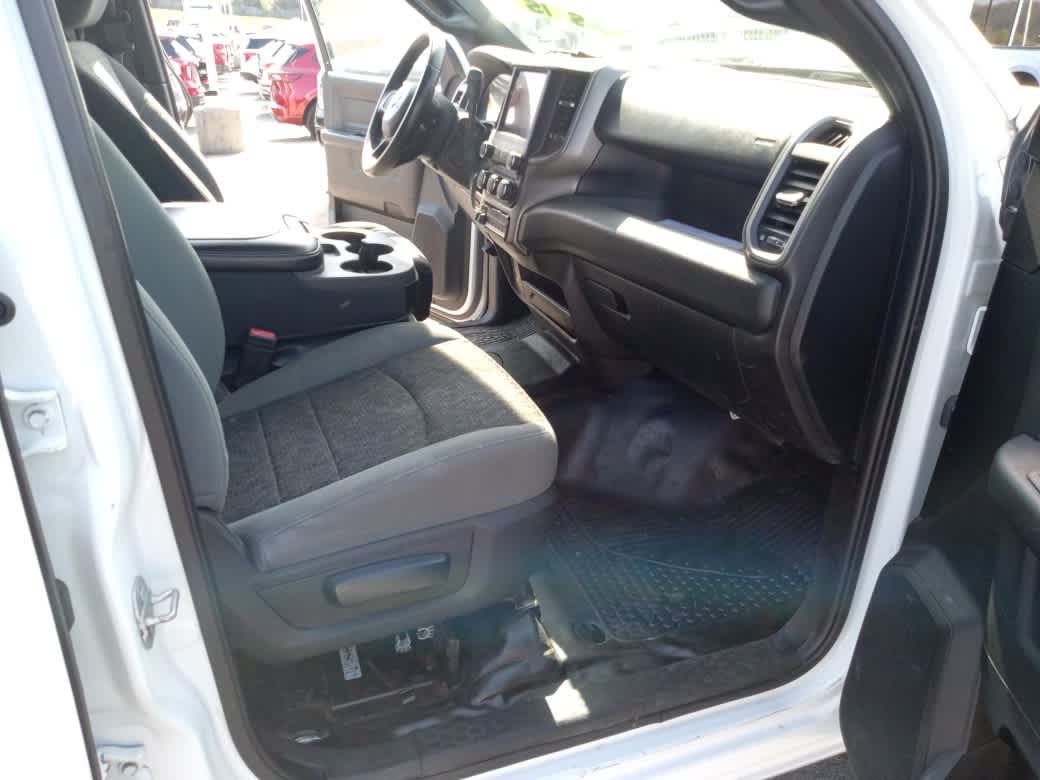2022 Ram 3500 Chassis Tradesman/SLT/Laramie/Limited